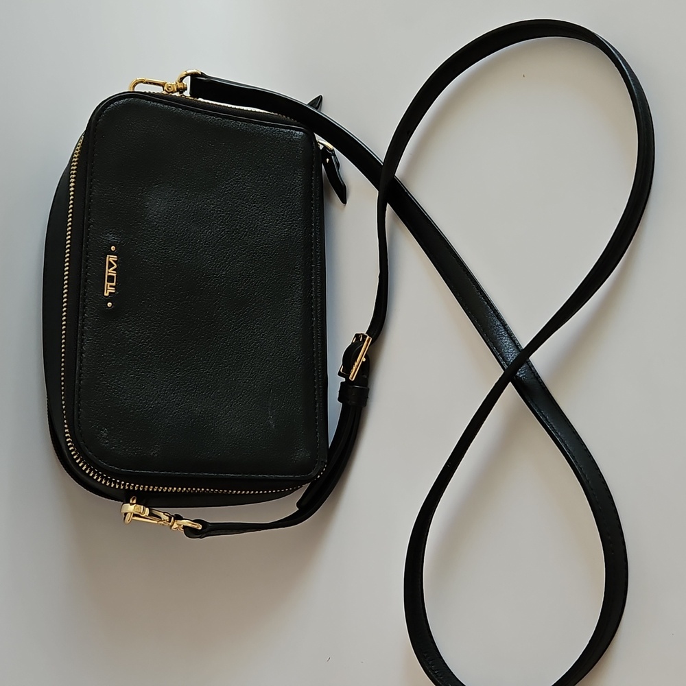 TUMI Black Leather Crossbody Bag Detachable Strap - Picture 16 of 17